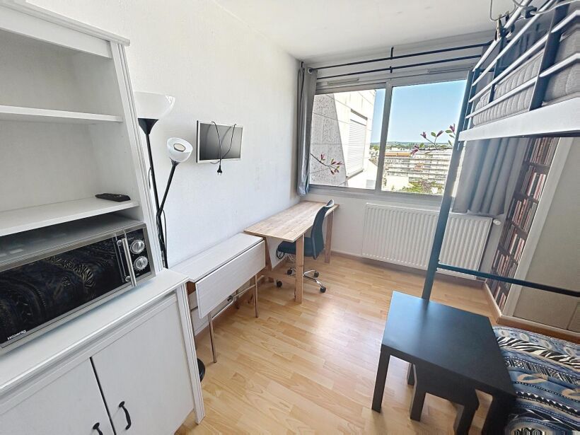 Appartement Place Drouet d'Erlon à Reims