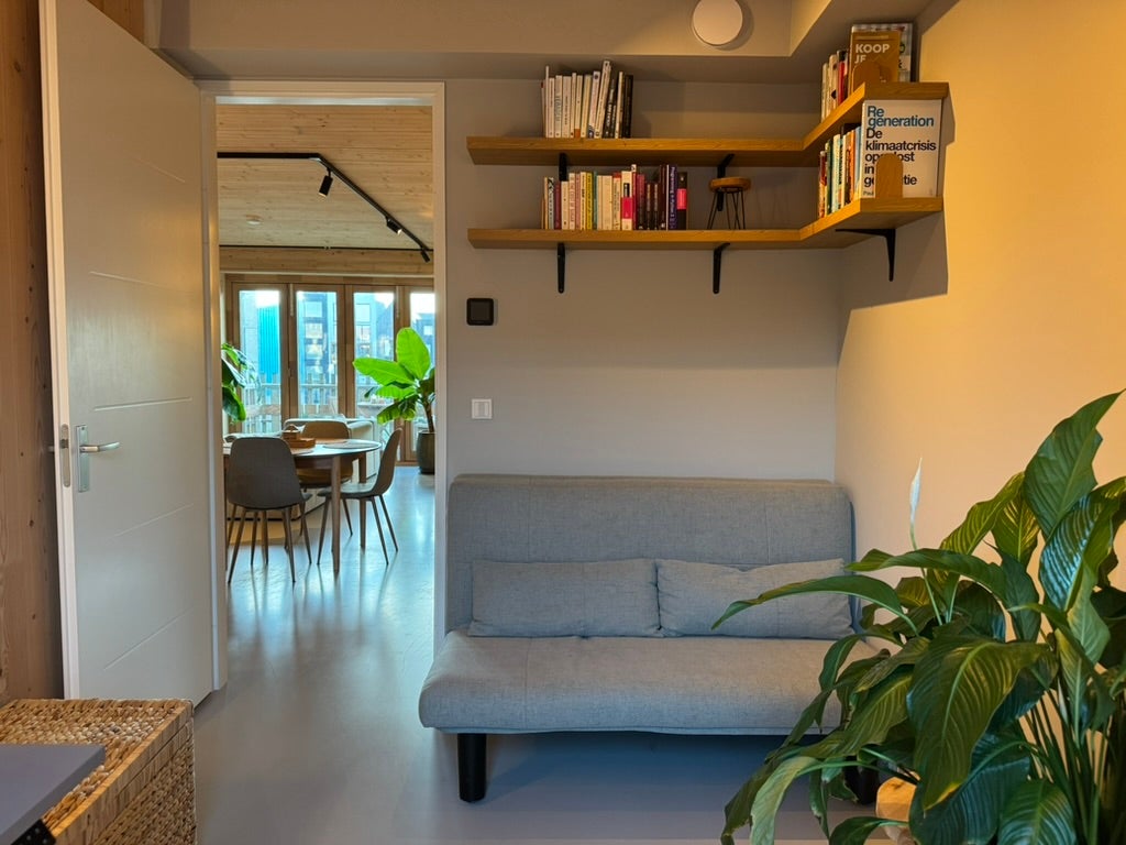 Appartement te huur: Cola Debrotstraat, Amsterdam