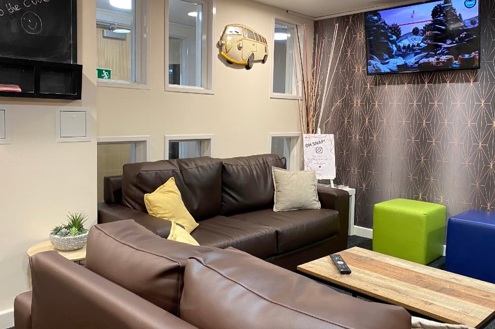 Room Abberton Way in Charnwood