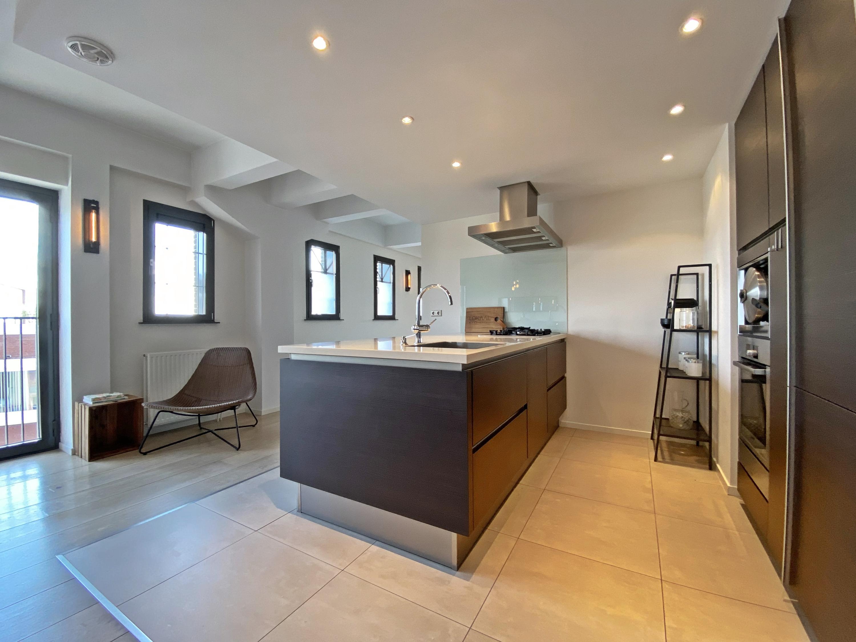 Appartement te huur: Max Euweplein 18, Haarlem