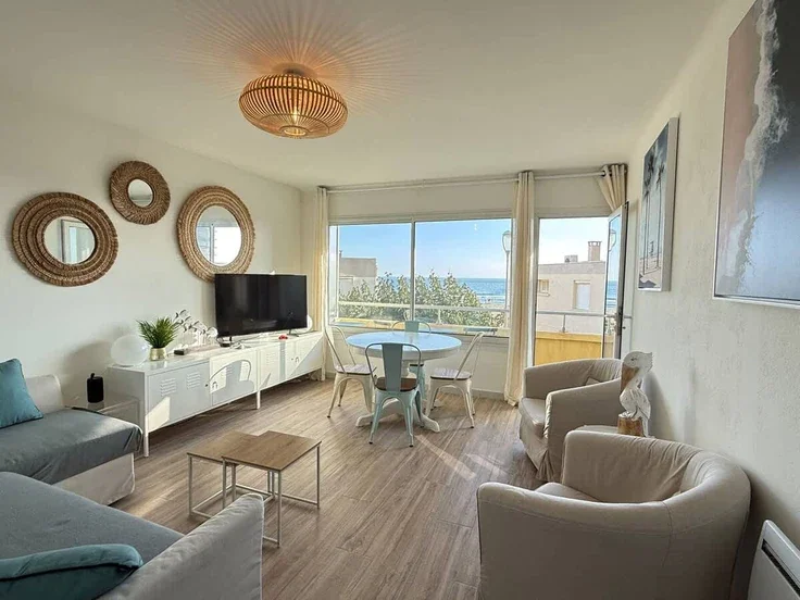 Appartement Avenue des Élysées à Valras-Plage