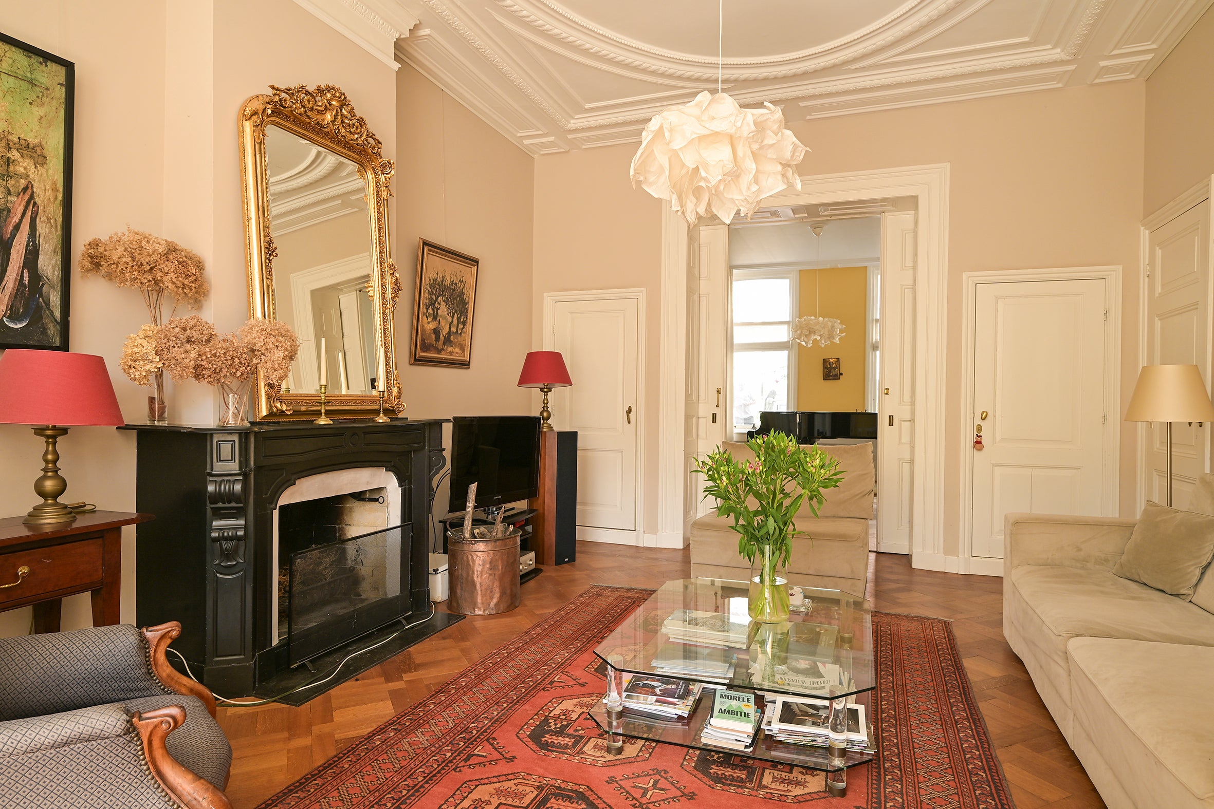 Tussenwoning te koop: Riouwstraat 135, 'S-Gravenhage