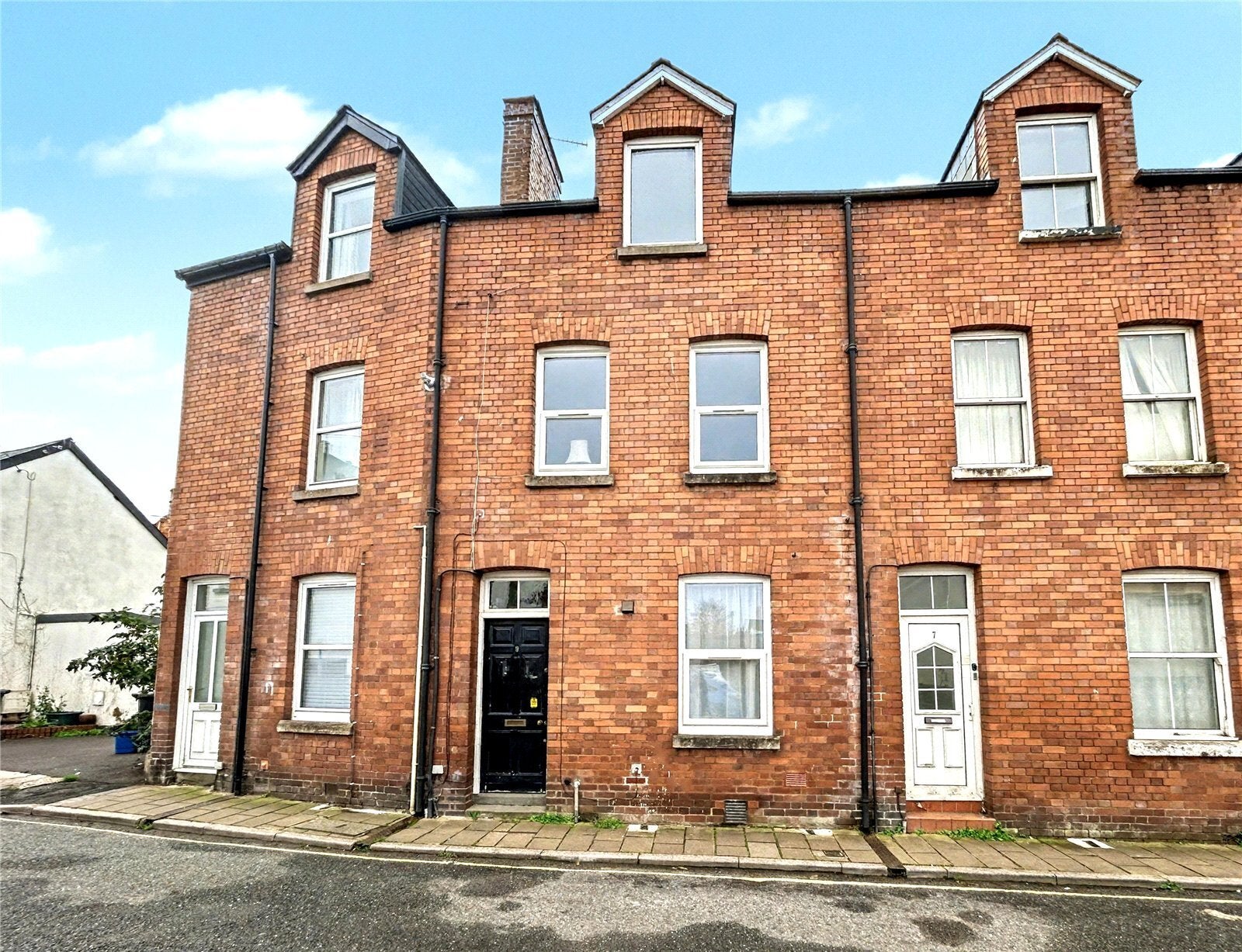 Flat Silver Street in Mid Devon