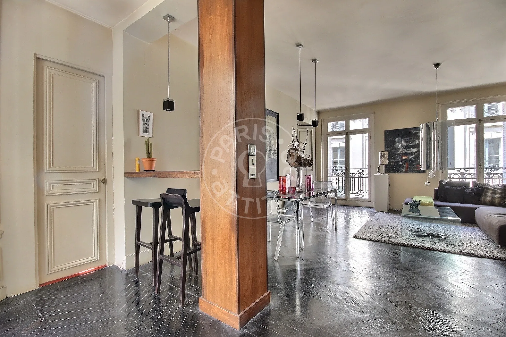 Flat Rue de la Victoire in Paris