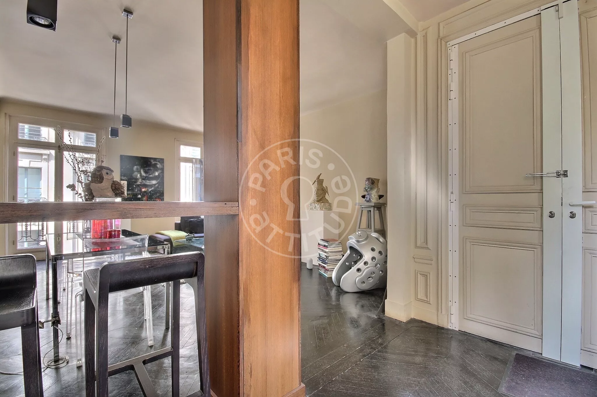 Flat Rue de la Victoire in Paris