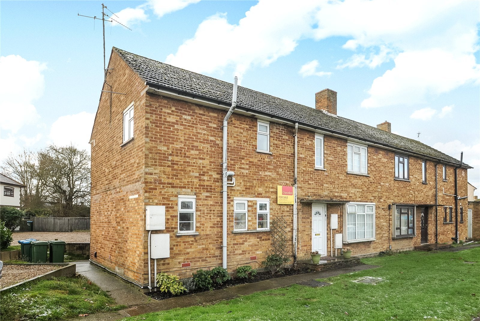 Flat Churchill Avenue in Aylesbury