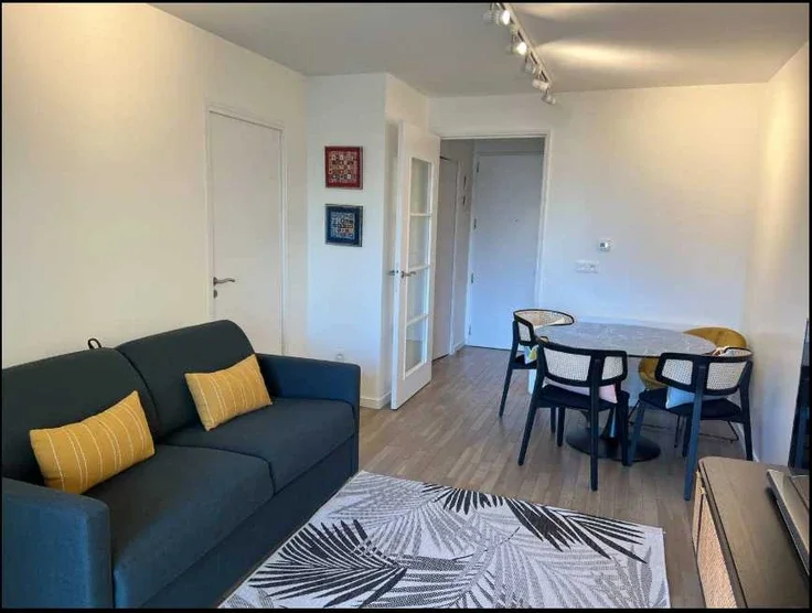 Appartement Rue Carle Hébert à Courbevoie