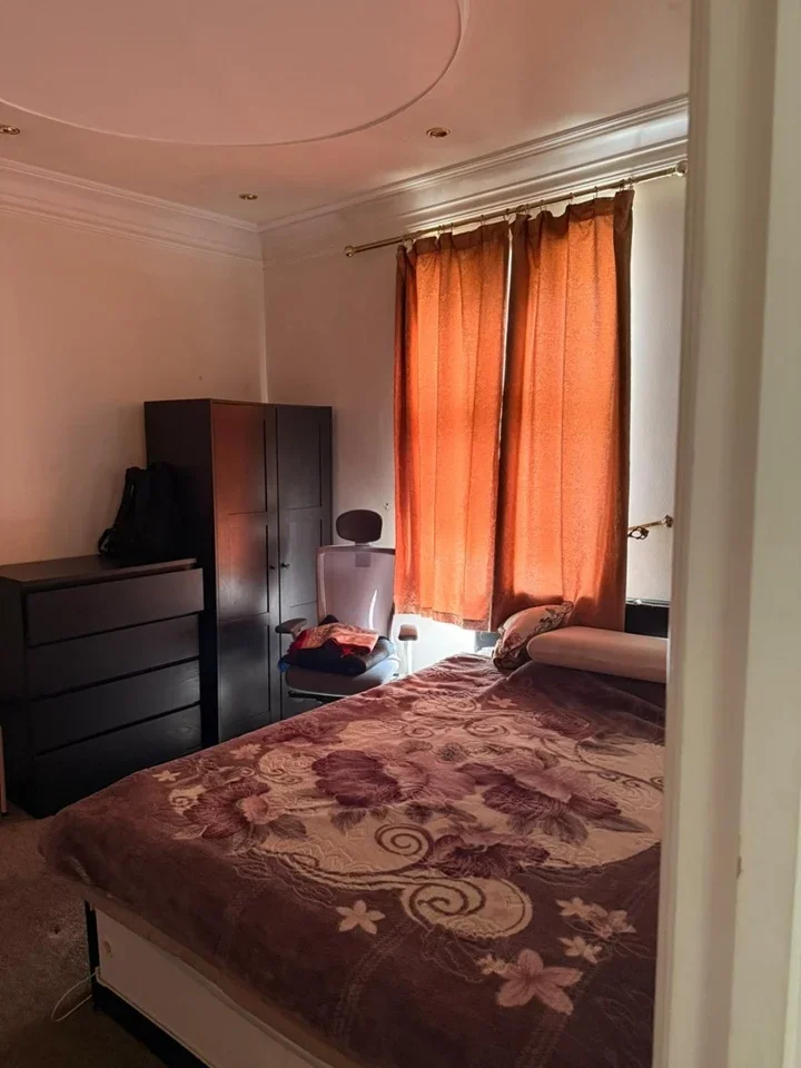Room Endsleigh Gardens in Greater London