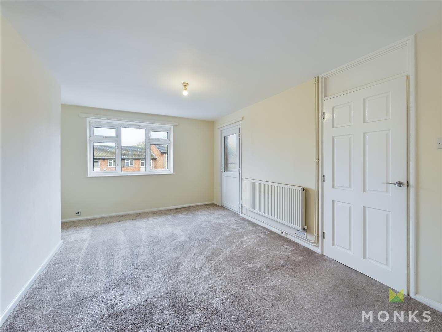 Flat Crestwood Court in Oswestry