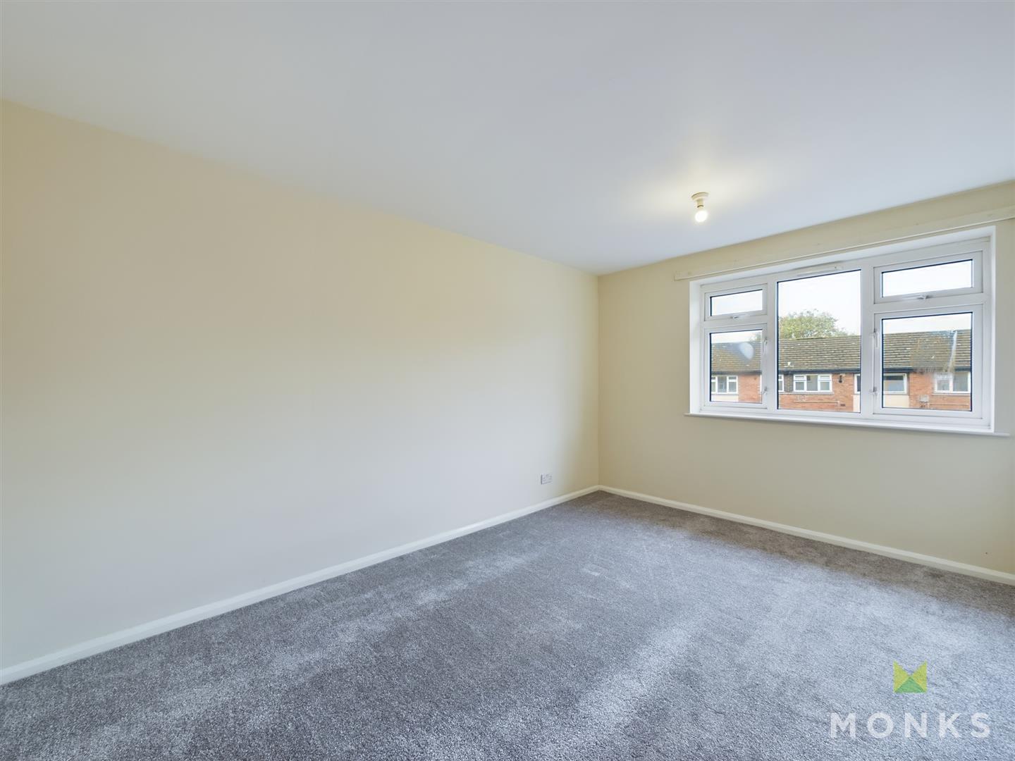 Flat Crestwood Court in Oswestry