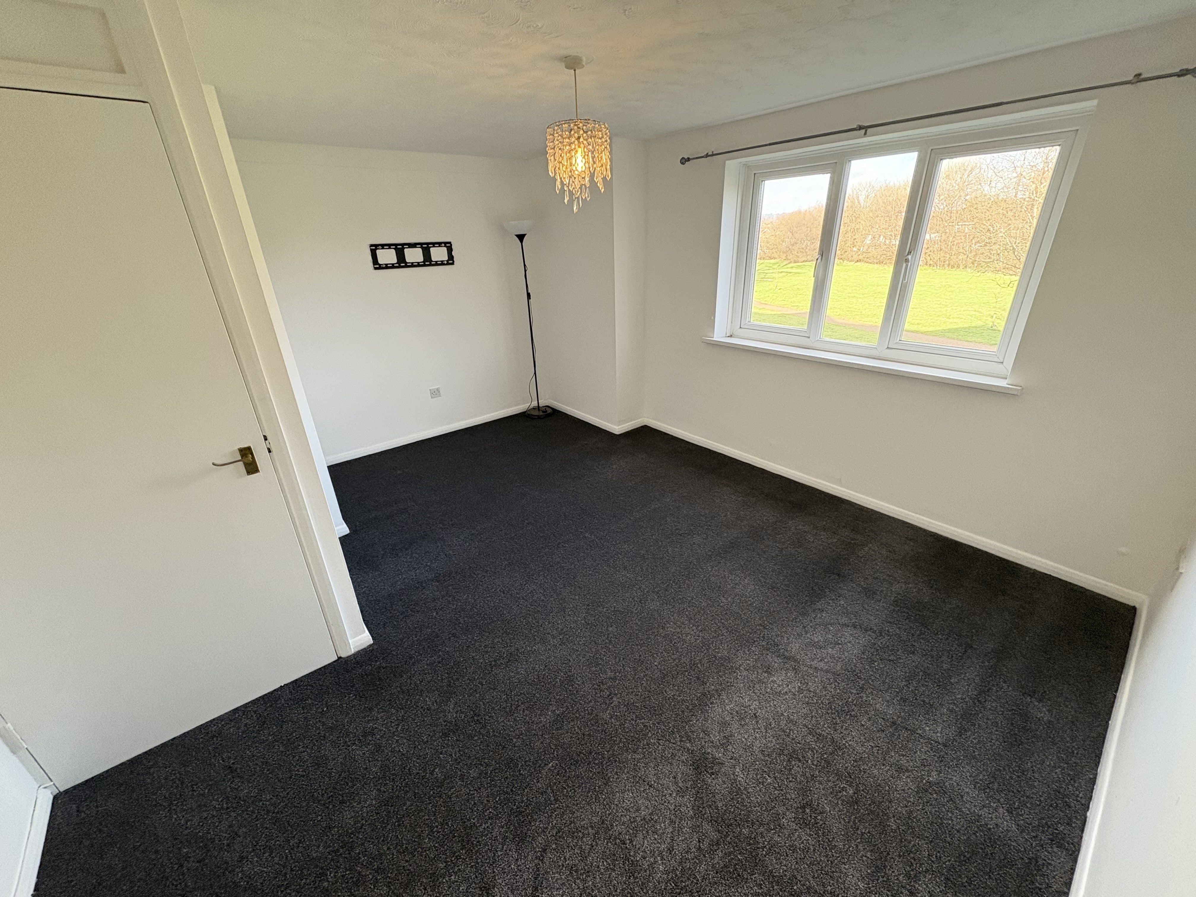 Flat Bishop Hannon Drive in Cardiff County
