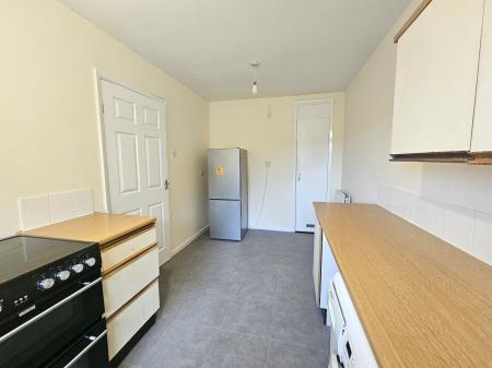Flat Camborne Close in Northampton