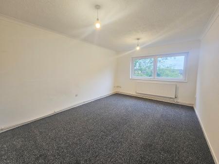 Flat Camborne Close in Northampton