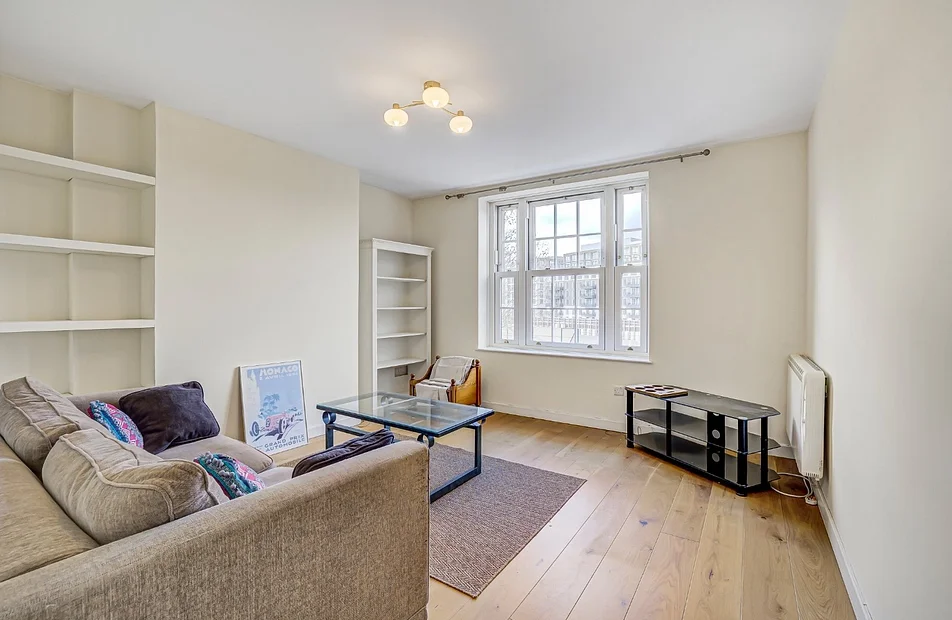 House Ebury Bridge in City of Westminster