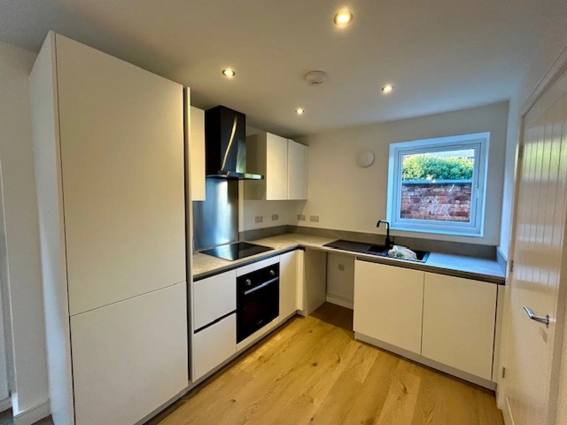 Flat Wallcroft Gardens in Middlewich