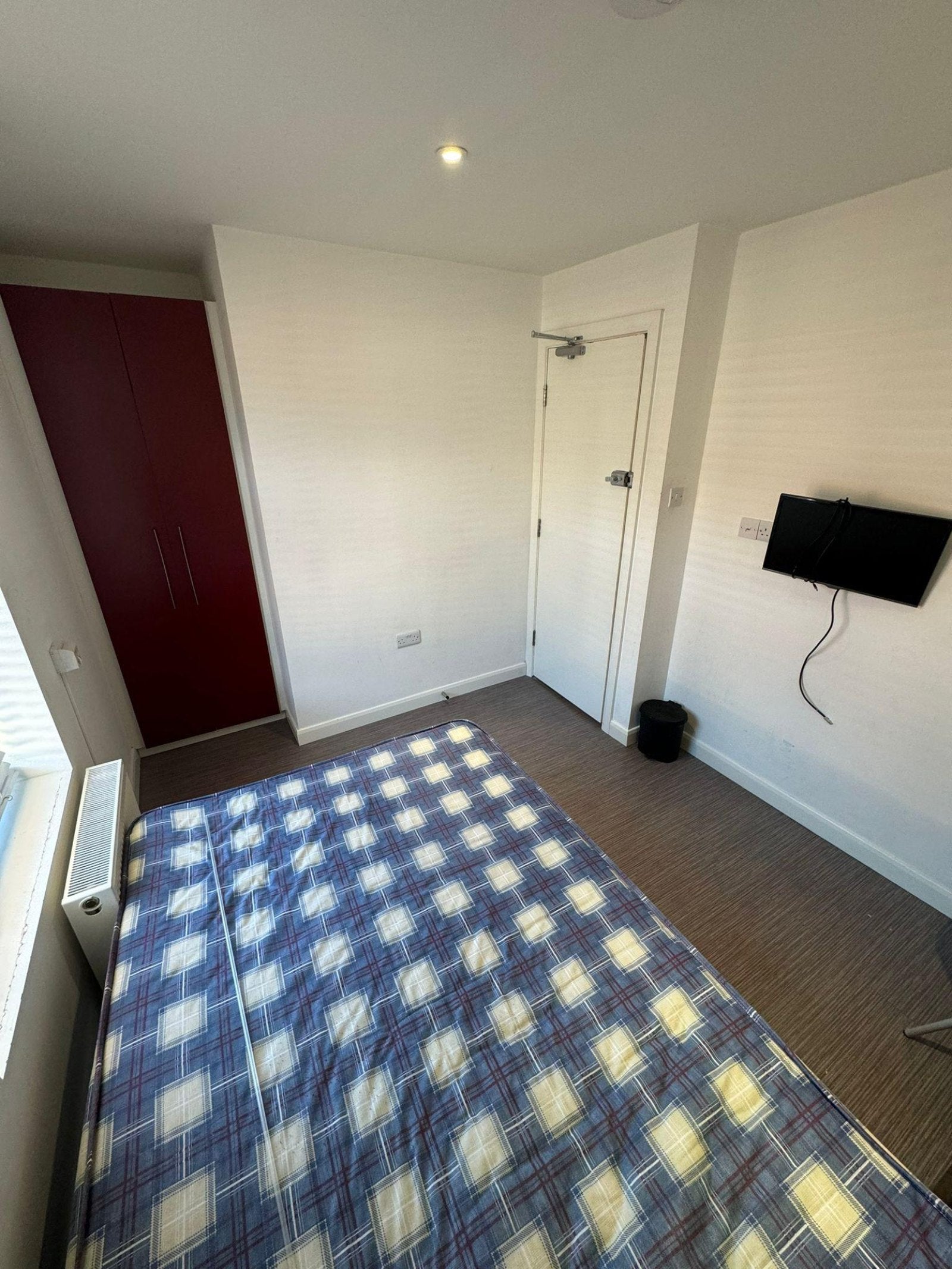 Room London Road in Newcastle-under-Lyme