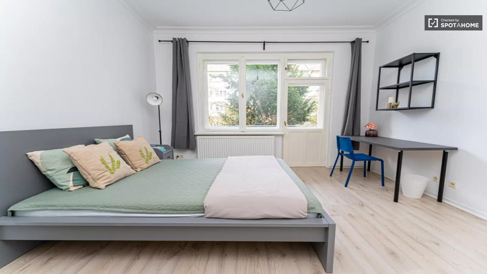 Wohnung Reichsstraße in Berlin