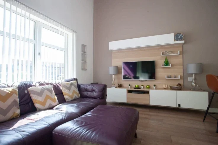Flat Mosspark Boulevard in Glasgow