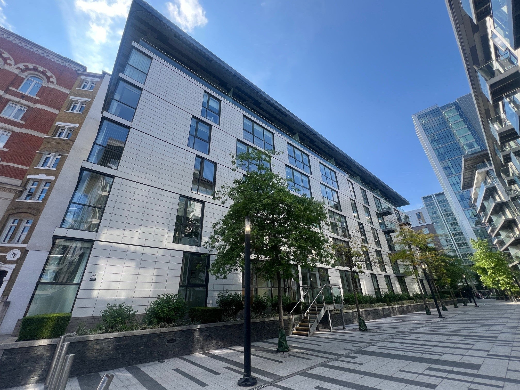 Flat Bridle Mews in Greater London