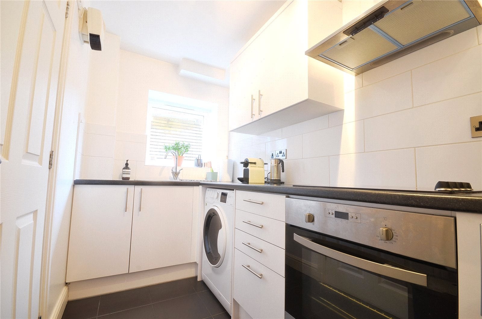Flat Chatham Road in Trafford