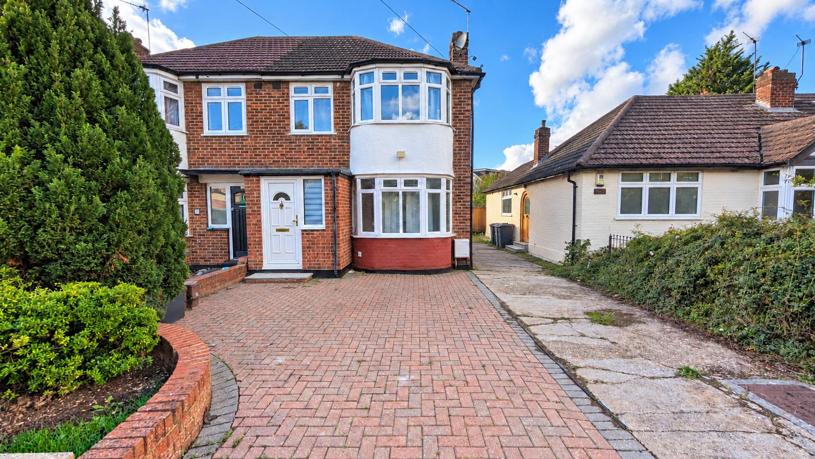 House Kenilworth Road in Greater London