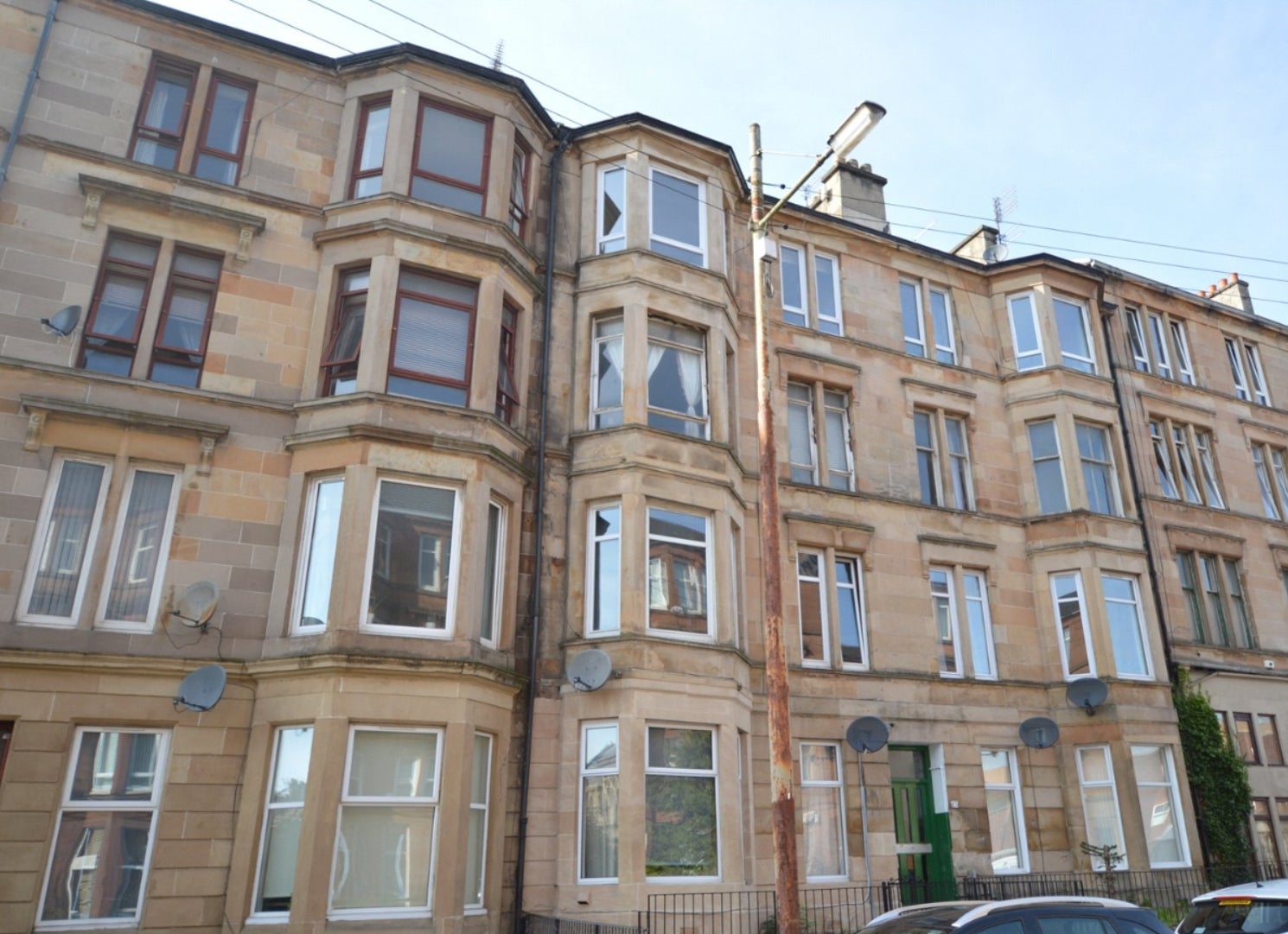 Flat Meadowpark Street in Glasgow