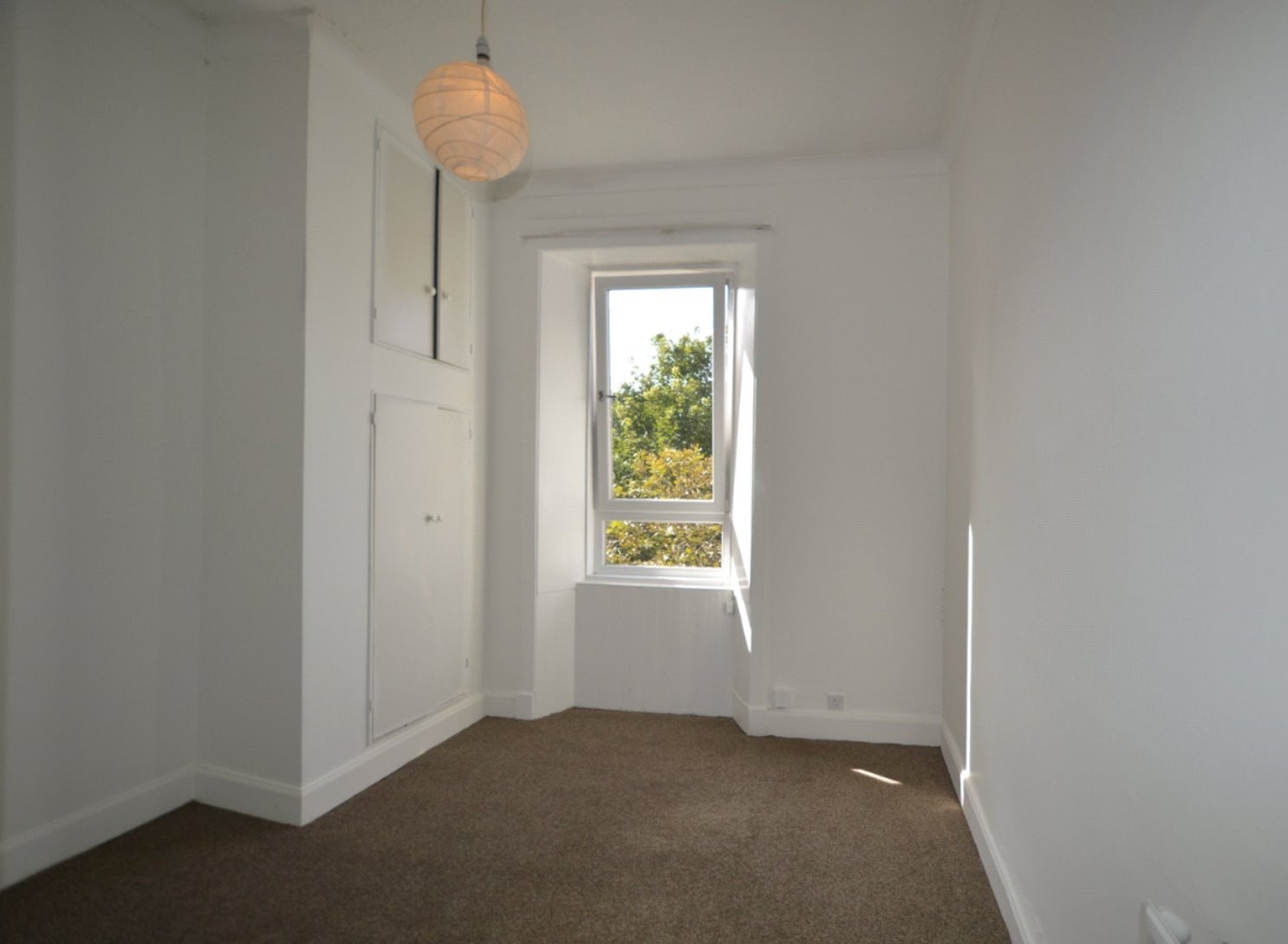 Flat Meadowpark Street in Glasgow