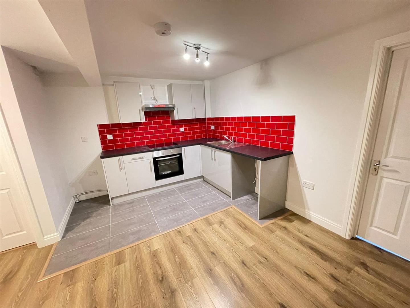 Flat Baxter Gate in Charnwood