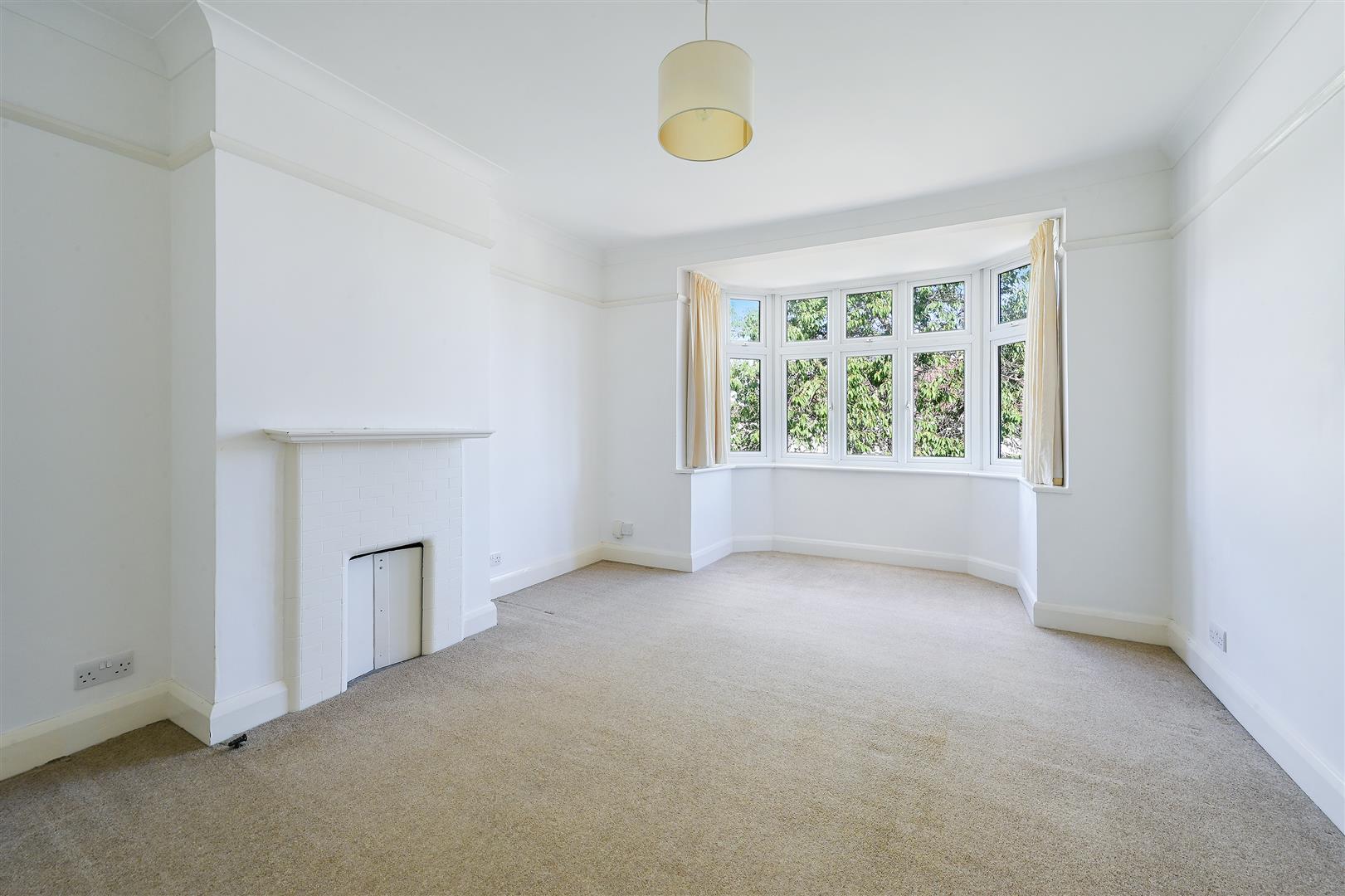 House Garden Close in Reigate and Banstead
