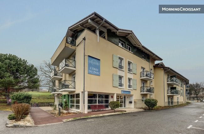 Appartement Avenue des Thermes à Divonne-les-Bains