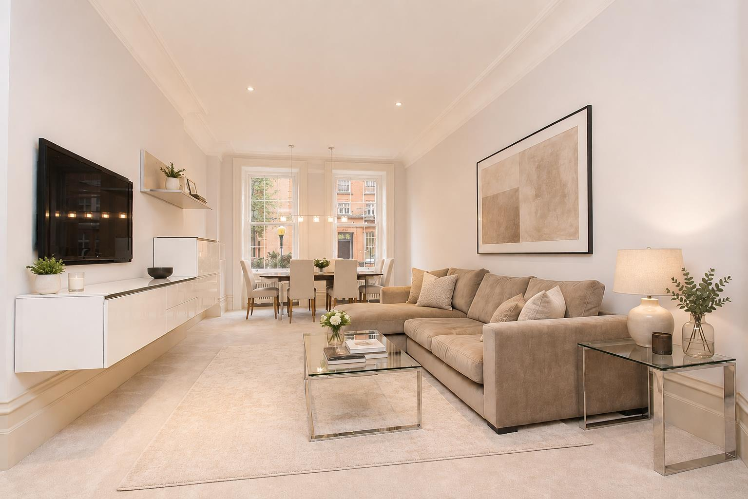 Flat Pont Street in Greater London