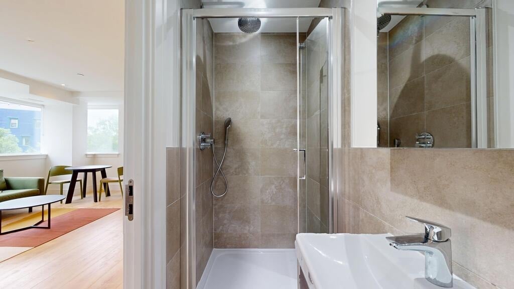 Flat Humphry Repton Lane in Greater London