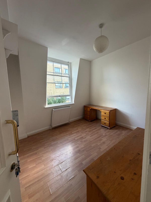 Room London Lane in Greater London