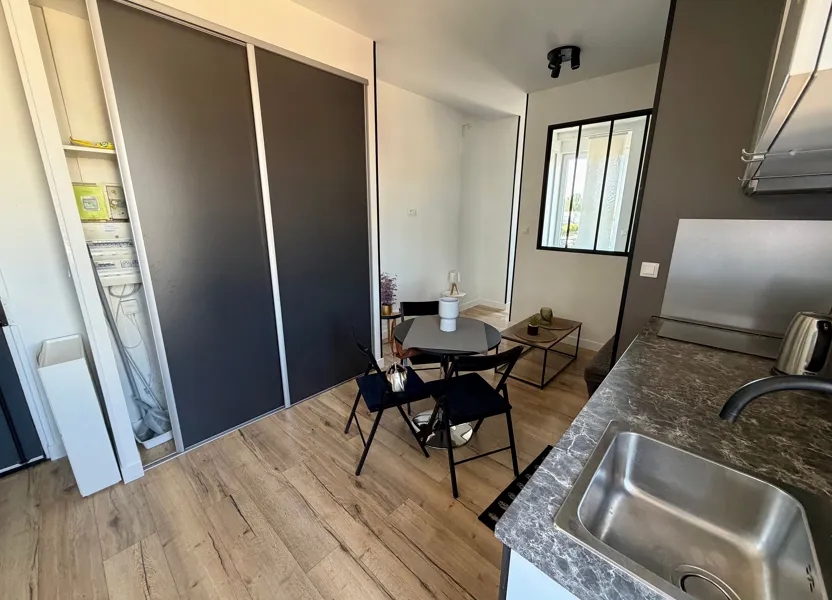 Appartement Rue Mathieu Dussurgey à Saint-Fons