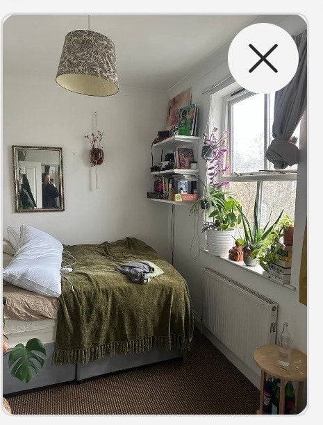 Room Horton Road in Greater London