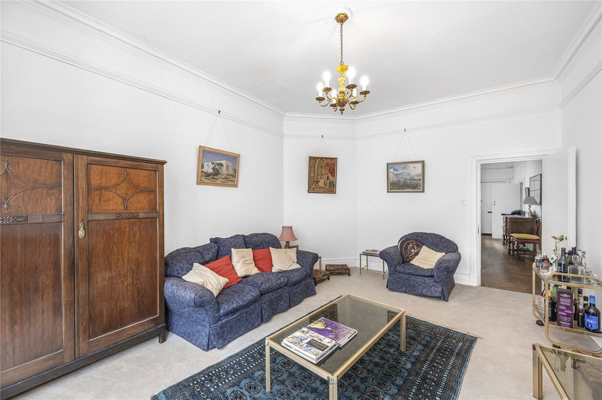 Flat Great Portland Street in City of Westminster