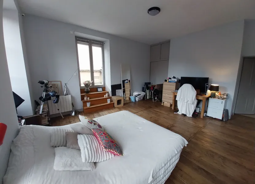 Appartement Rue de Loménie à Saint-Yrieix-la-Perche