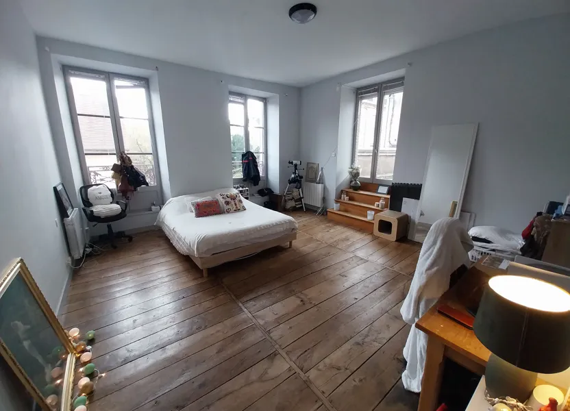 Appartement Rue de Loménie à Saint-Yrieix-la-Perche
