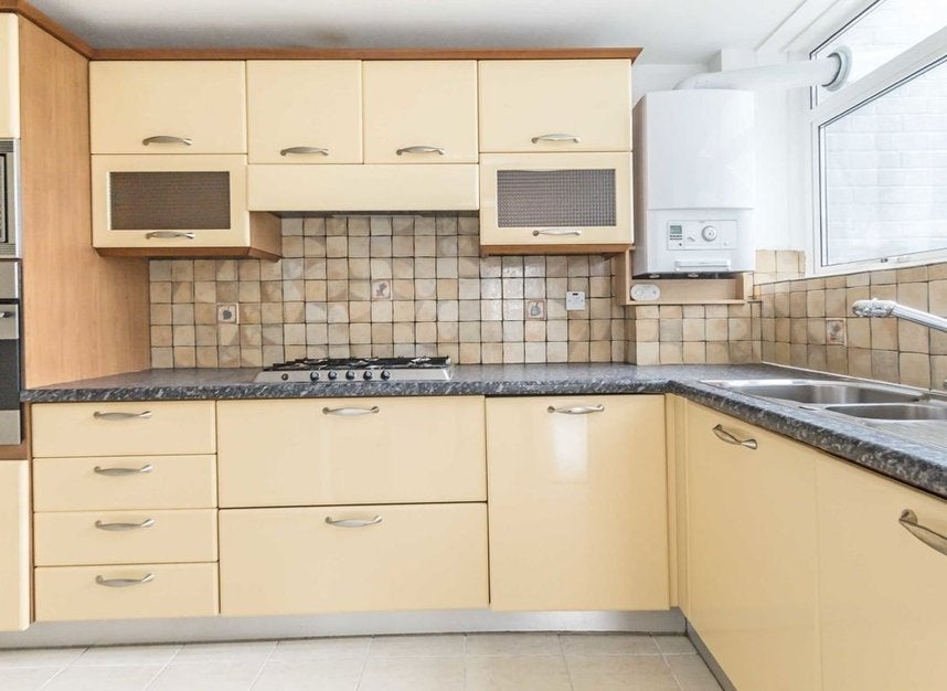 Flat Heronsforde in Greater London