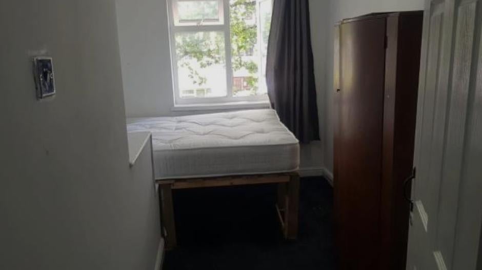 Room Middle Ride in Coventry