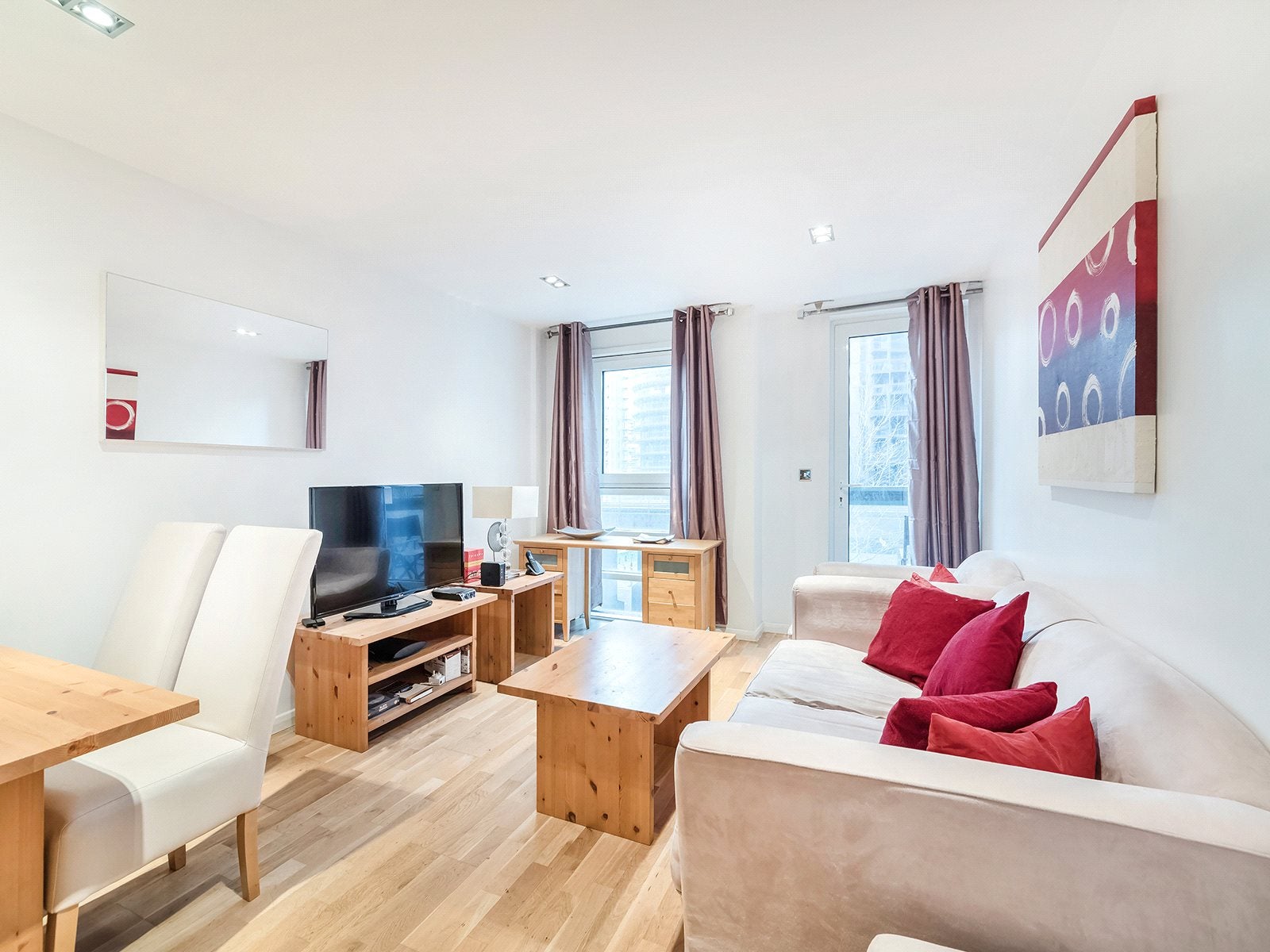 Flat Limeharbour in Greater London