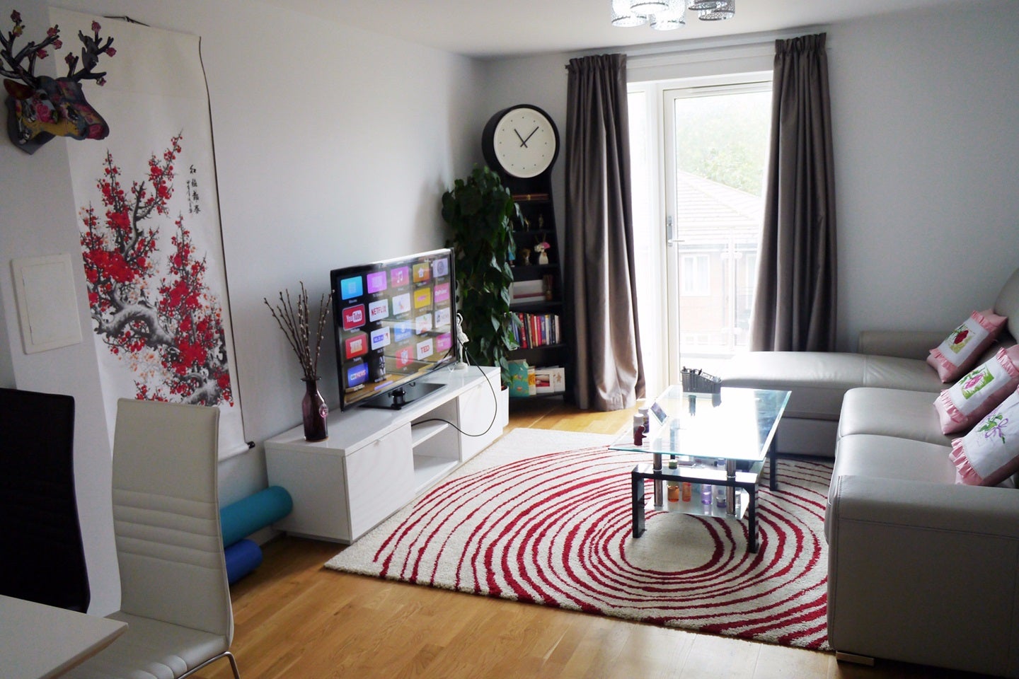Flat Tiller Road in Greater London