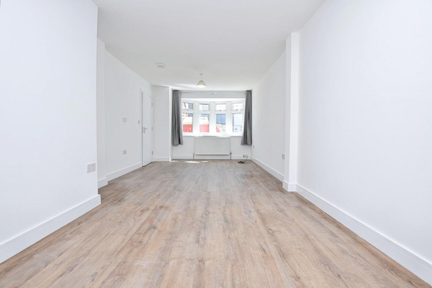 House Burchett Way in Greater London