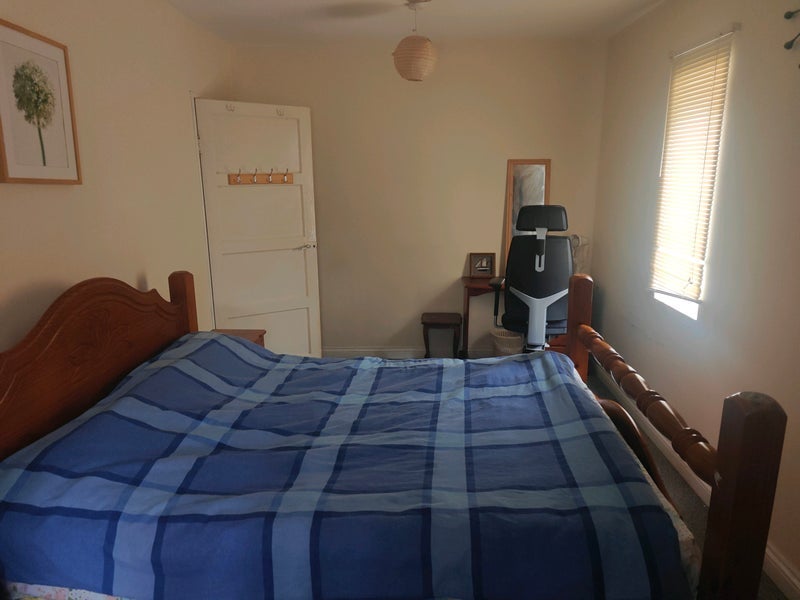 Room Vicarage Close in Salford