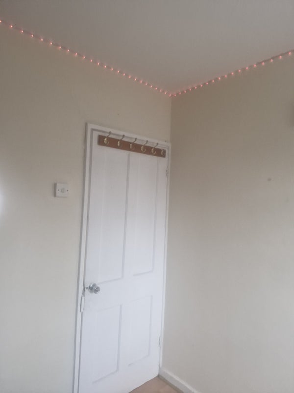 Room Quorn Road in Greater London