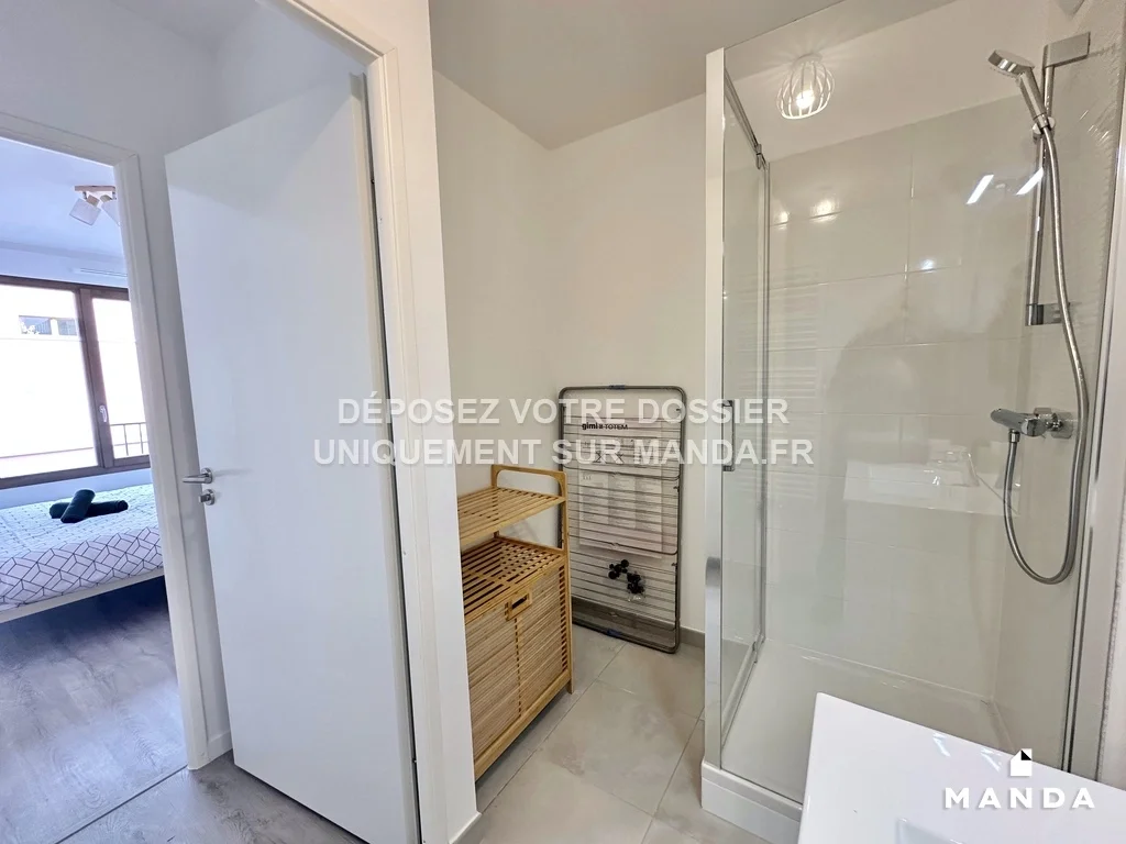 Room Rue Nathalie Lemel in Vitry-sur-Seine