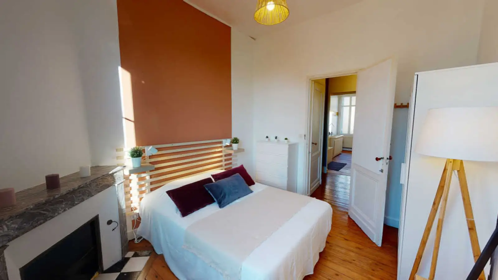 Flat Rue de la Croix Blanche in Bordeaux