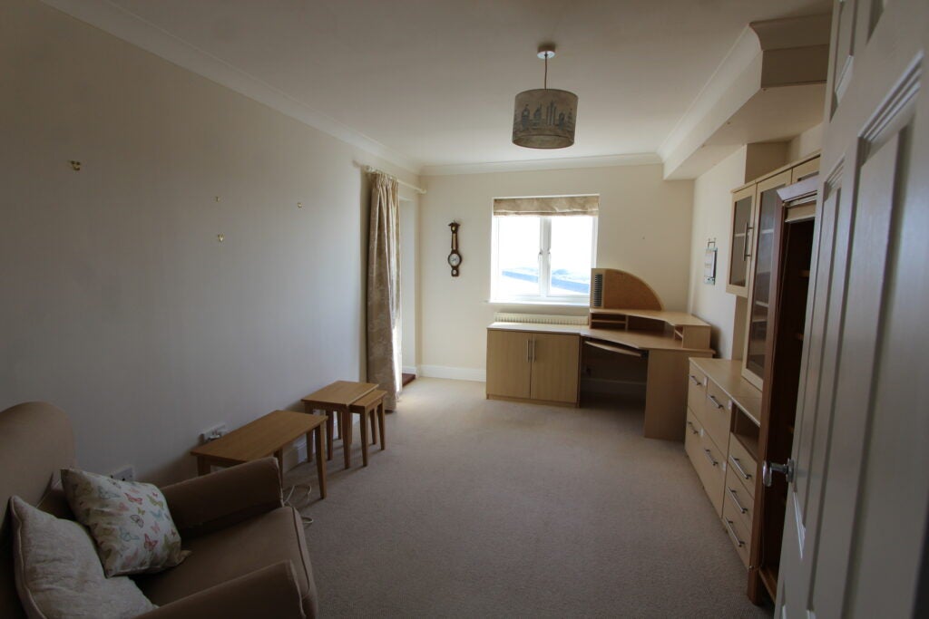 Flat San Juan Court in Eastbourne
