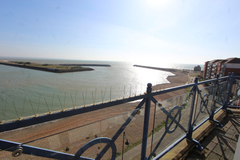 Flat San Juan Court in Eastbourne