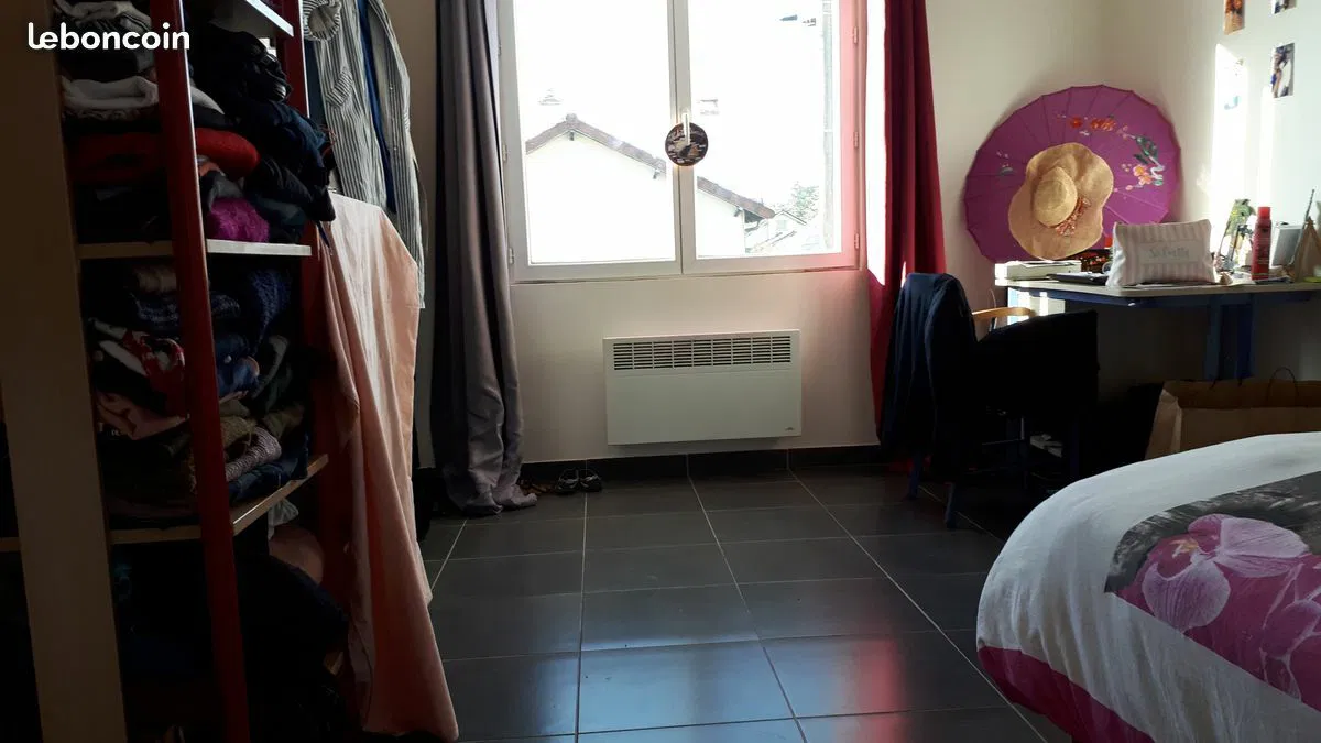 Room Rue Lacroix in Juvisy-sur-Orge